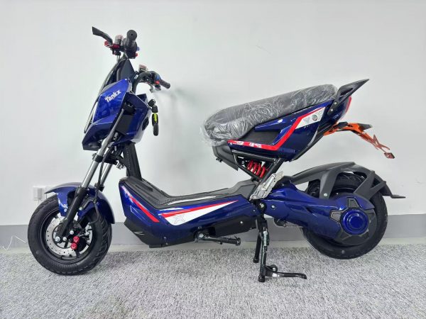 Blue “Cyber” 72V60Ah urban escooter ebike - Image 7